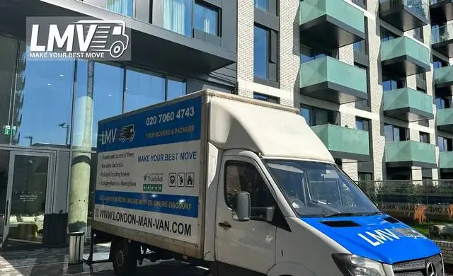 Professional student removals and relocation service in Dartford by trusted student movers