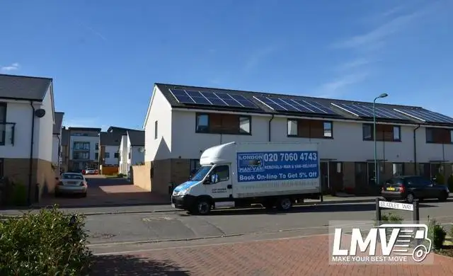 Nationwide removals from or to London with UK movers loading van