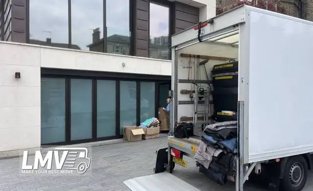 Affordable student movers and man and van service in Dartford